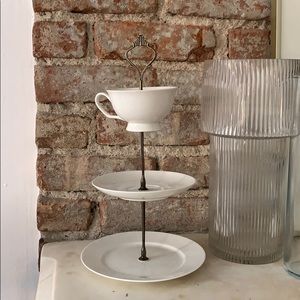 Tiered Teacup Organizer